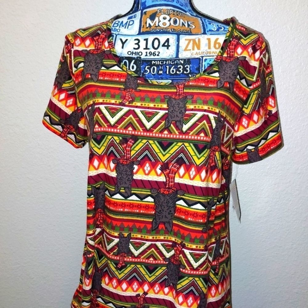Lularoe Classic Blouse NWT
